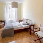 Miete 3 Schlafzimmer wohnung von 98 m² in Frankfurt am Main