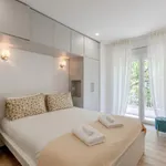 Rent 2 bedroom apartment in Lisbon