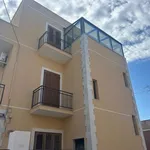 Rent 2 bedroom apartment of 75 m² in Siracusa