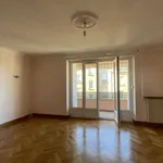 Rent 4 bedroom apartment of 80 m² in Rodez