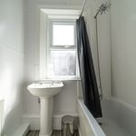 Rent 7 bedroom house in Newcastle upon Tyne