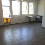 Rent 1 bedroom apartment in Johannesburg