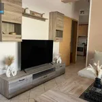 Rent 2 bedroom house of 87 m² in  Πάτρα