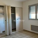 Rent 2 bedroom apartment of 51 m² in Carpentras