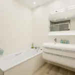 Alquilo 2 dormitorio apartamento de 127 m² en Marbella