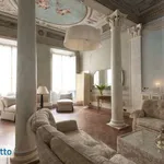 Rent 5 bedroom apartment of 260 m² in Florence