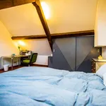 Huur 1 slaapkamer appartement van 80 m² in brussels