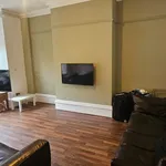 Rent 8 bedroom house in Leeds