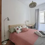 Rent a room in lisbon