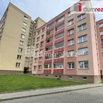 Pronajměte si 4 ložnic/e byt o rozloze 76 m² v Třinec