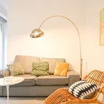 Rent 5 bedroom apartment of 68 m² in Madrid