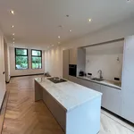 Huur 3 slaapkamer appartement van 81 m² in Leidsebuurt-oost