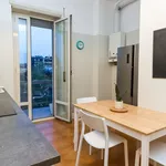 Rent 1 bedroom apartment of 10 m² in Milan