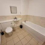 Rent 2 bedroom apartment in Paisley