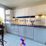 Rent 5 bedroom apartment of 10 m² in Villeurbanne
