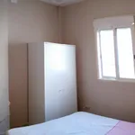 Rent 5 bedroom apartment in Seville