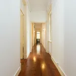 Rent 11 bedroom apartment in Lisbon