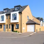 Rent 4 bedroom flat in South West England