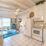 Rent 1 bedroom apartment of 55 m² in hermosa beach