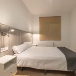 Rent 2 bedroom apartment of 71 m² in Málaga