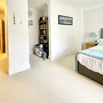 Rent 3 bedroom flat in East Devon