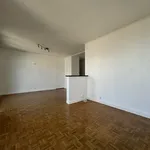 Appartement de 54 m² avec 3 chambre(s) en location à Décines-Charpieu