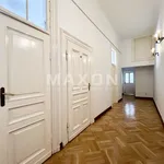 Rent 7 bedroom apartment of 197 m² in Warszawa