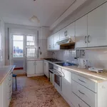 Rent 8 bedroom apartment in Porto