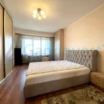 Rent 3 bedroom apartment of 2 m² in Oradea