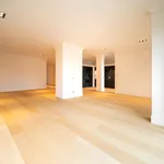 Huur 2 slaapkamer appartement van 221 m² in Ixelles