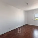 Rent 3 bedroom apartment of 117 m² in Lisbon