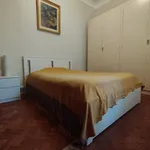 Rent 4 bedroom apartment in Lisbon