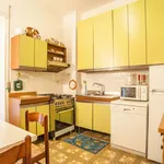 Rent a room of 130 m² in rome