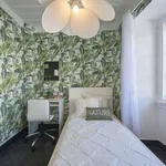 Rent a room in lisbon