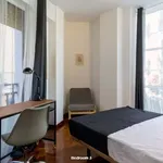 Rent a room of 130 m² in Madrid