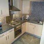 Rent 1 bedroom flat in West Yorkshire