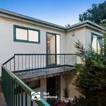 Rent 2 bedroom apartment in Melbourne