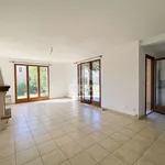 Rent 3 bedroom house of 65 m² in MANOSQUE