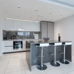 Rent 3 bedroom apartment in London