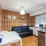 Rent 4 bedroom apartment in Valencia