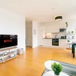 Rent 2 bedroom apartment of 592 m² in Vienna