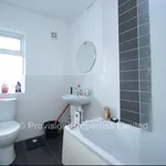 Rent 6 bedroom house in Leeds