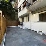 Affitto 4 camera appartamento di 66 m² in Genoa