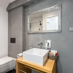 Pronajměte si 1 ložnic/e byt o rozloze 68 m² v Prague