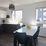 Appartement de 84 m² avec 3 chambre(s) en location à Saint-Denis