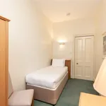 Rent 2 bedroom flat in Aberdeen