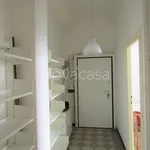 Rent 1 bedroom apartment of 45 m² in Milano