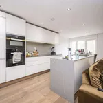 Rent 2 bedroom apartment in London