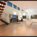 Rent 3 bedroom apartment in  Darwin City NT 800                        