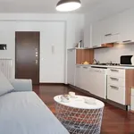 Rent 1 bedroom apartment of 484 m² in Milan